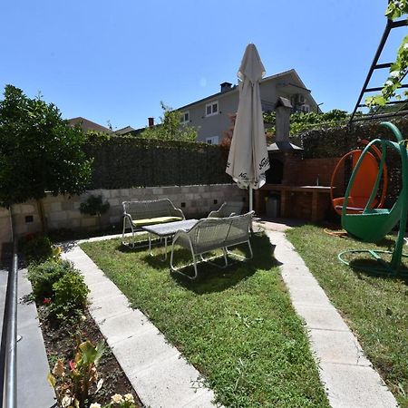 Buba Guest House Budva Exteriör bild