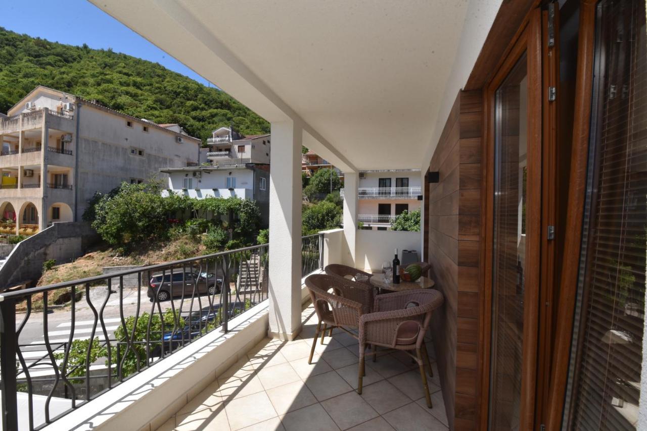 Buba Guest House Budva Exteriör bild